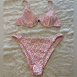Super cute floral bustier swimsuit